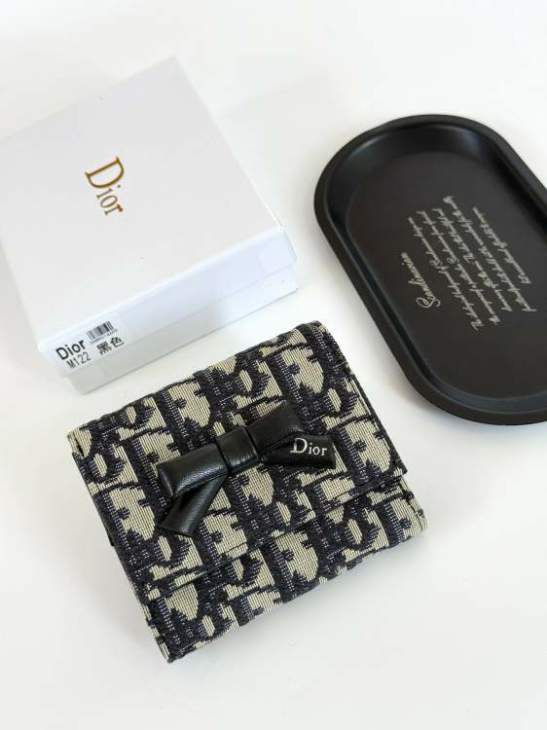 Picture of Dior Wallets _SKUfw239331732fw